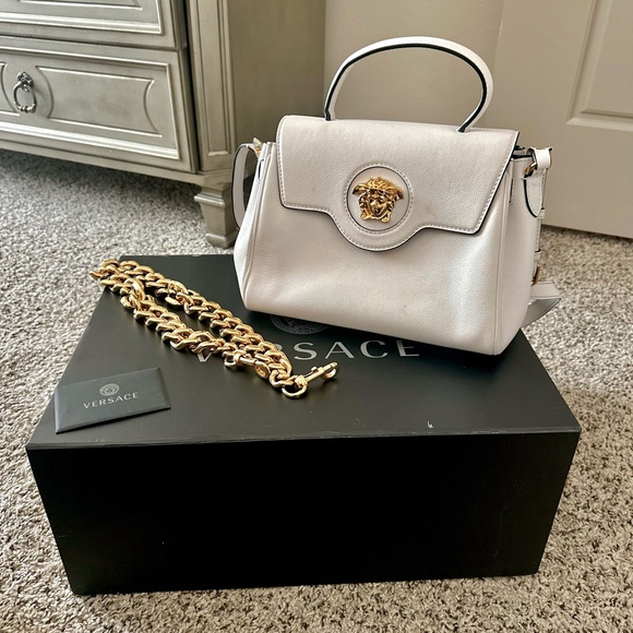 VERSACE - Picture 6 of 10